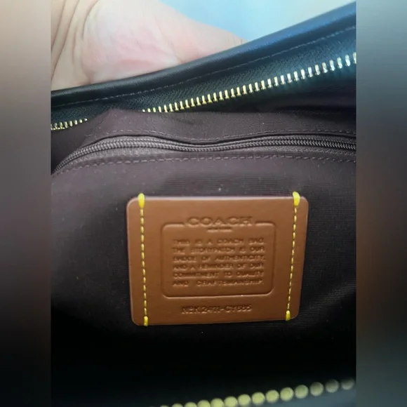 Coach Laurel Shoulder Bag - Picture 4 of 4